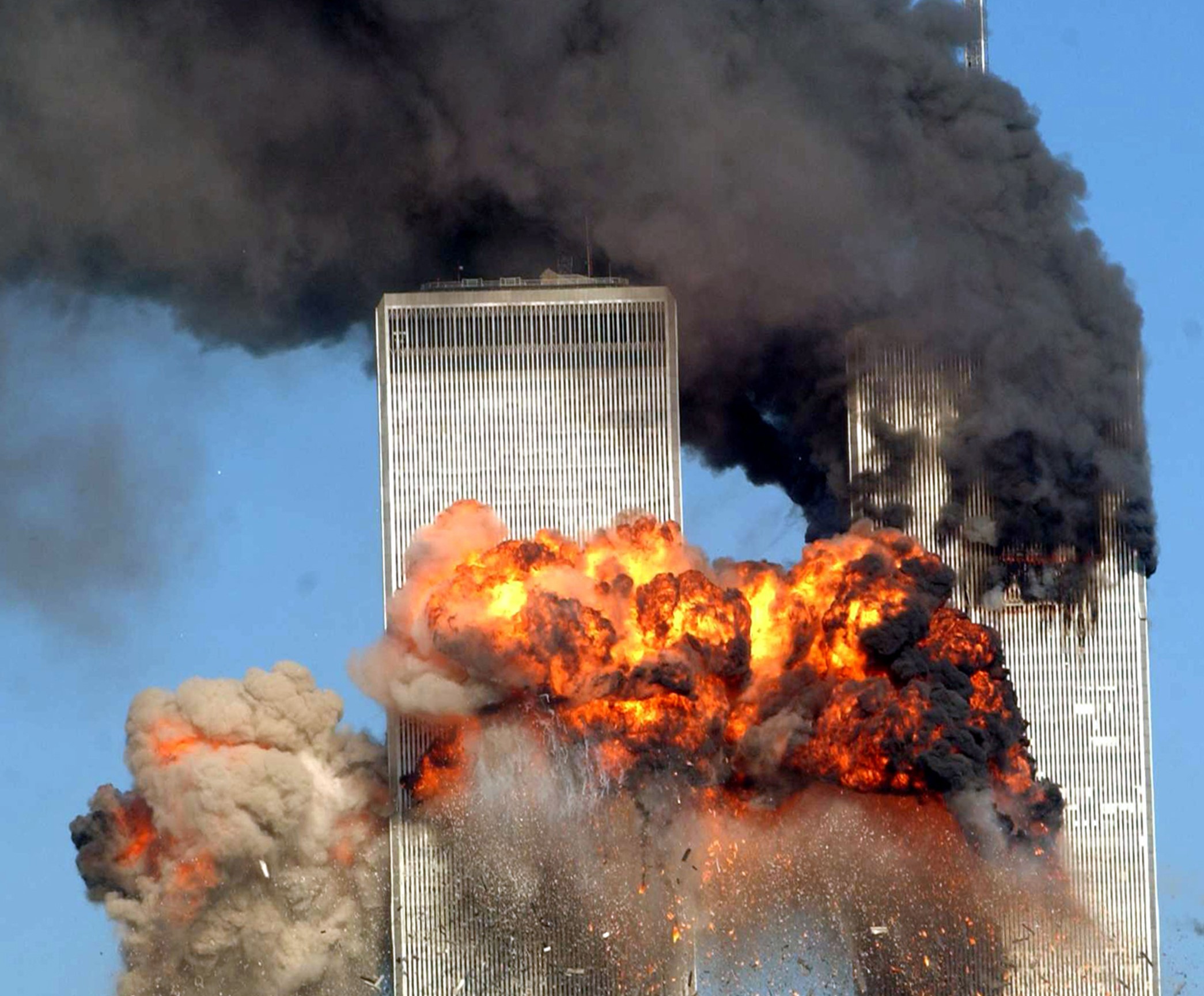 9/11纪念日！拜登重现英女王2001年珍贵悼言 特朗普、奥巴马、布什与克林顿全致哀