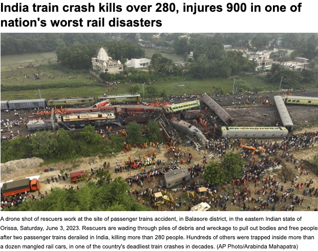 288死+900伤，昨晚3列火车相撞，现场惨烈，特鲁多发文悼念