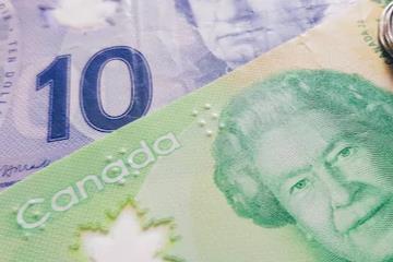 加拿大人涨薪无望？！调查显示：2024年薪酬预算的年度增长将“更温和”