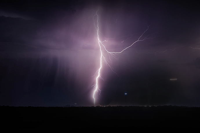 伦敦金属交易所地位不保?! 商品市场出现大规模清算迹象 未平仓合约达到15年低点
